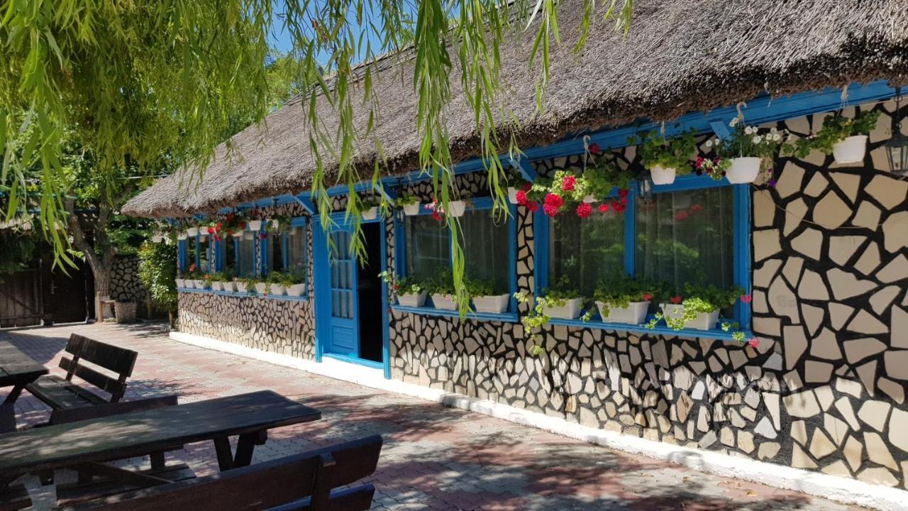 Pensiunea Iubire De Delta " La Traian " Murighiol Exterior foto